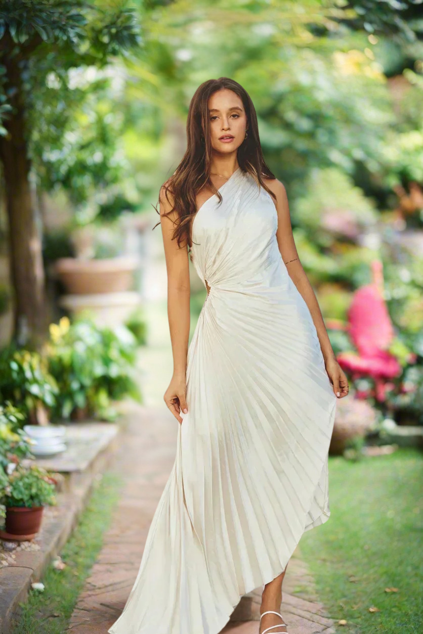 Pyrra™ | Flowing Single Strap Midi Dress