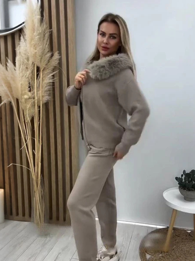 Courtney™ | Faux Fur 2-piece Set