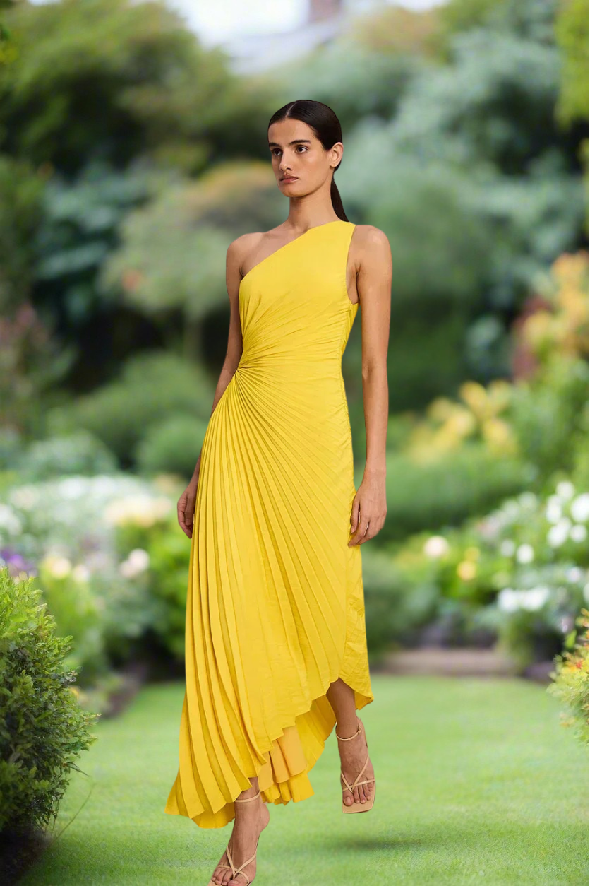 Pyrra™ | Flowing Single Strap Midi Dress