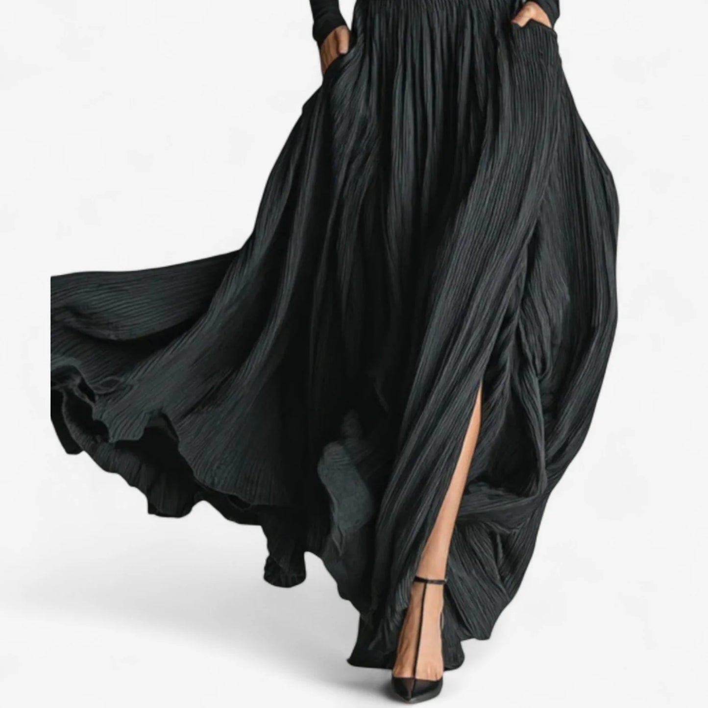 Brienne™ | Elegant Pleated Maxi Dress