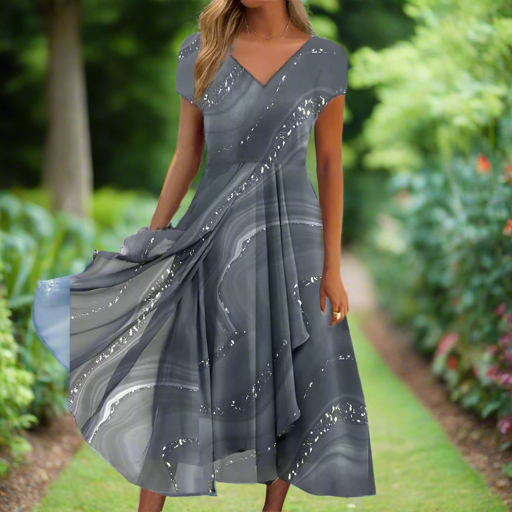 Lilah™ | V-Neck Midi Dress