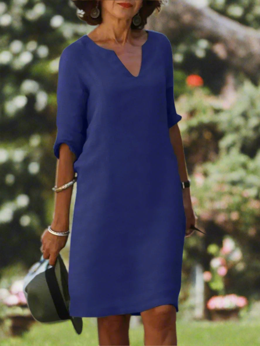 Iracema™ | Graceful V-Line Formal Dress
