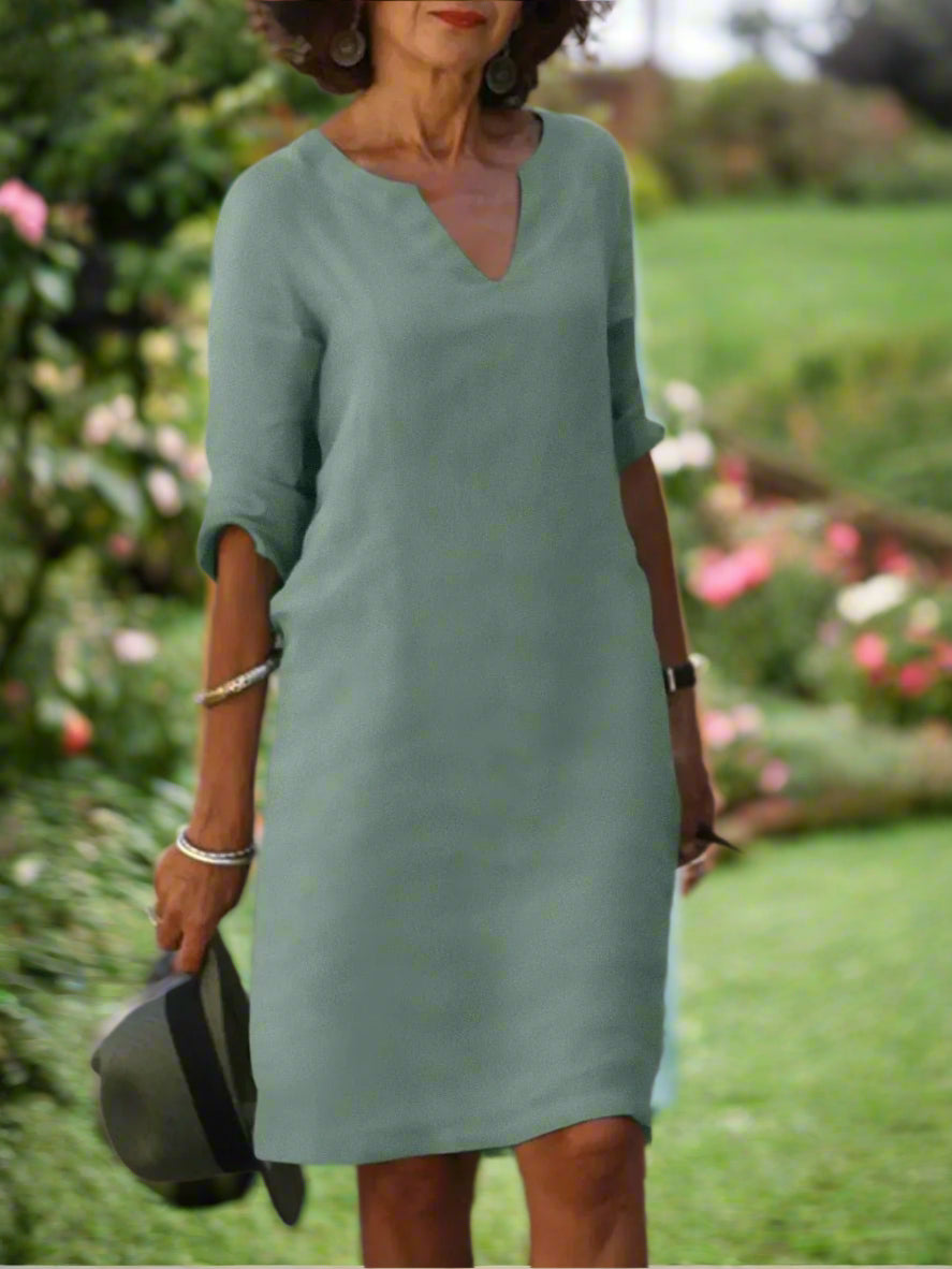 Iracema™ | Graceful V-Line Formal Dress