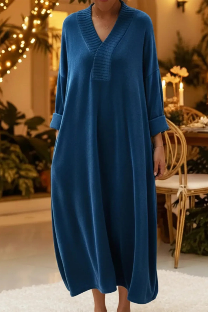 Vivien™ | Relaxed V-neck Dress