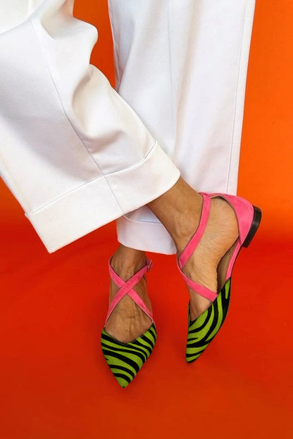 Yverra™ | Flat Zebra Crisscross Sandals
