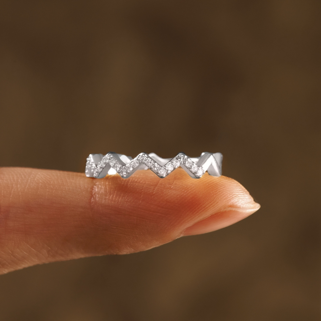 LYNN & CO | Zilveren "Highs & Lows" Ring