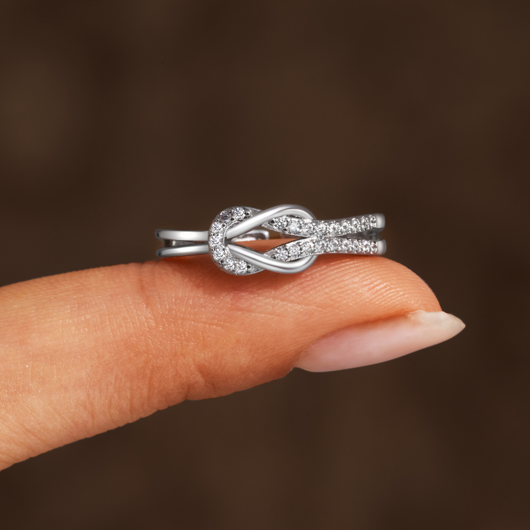To My Best Friend 'Sisters By Heart' Knoop Ring