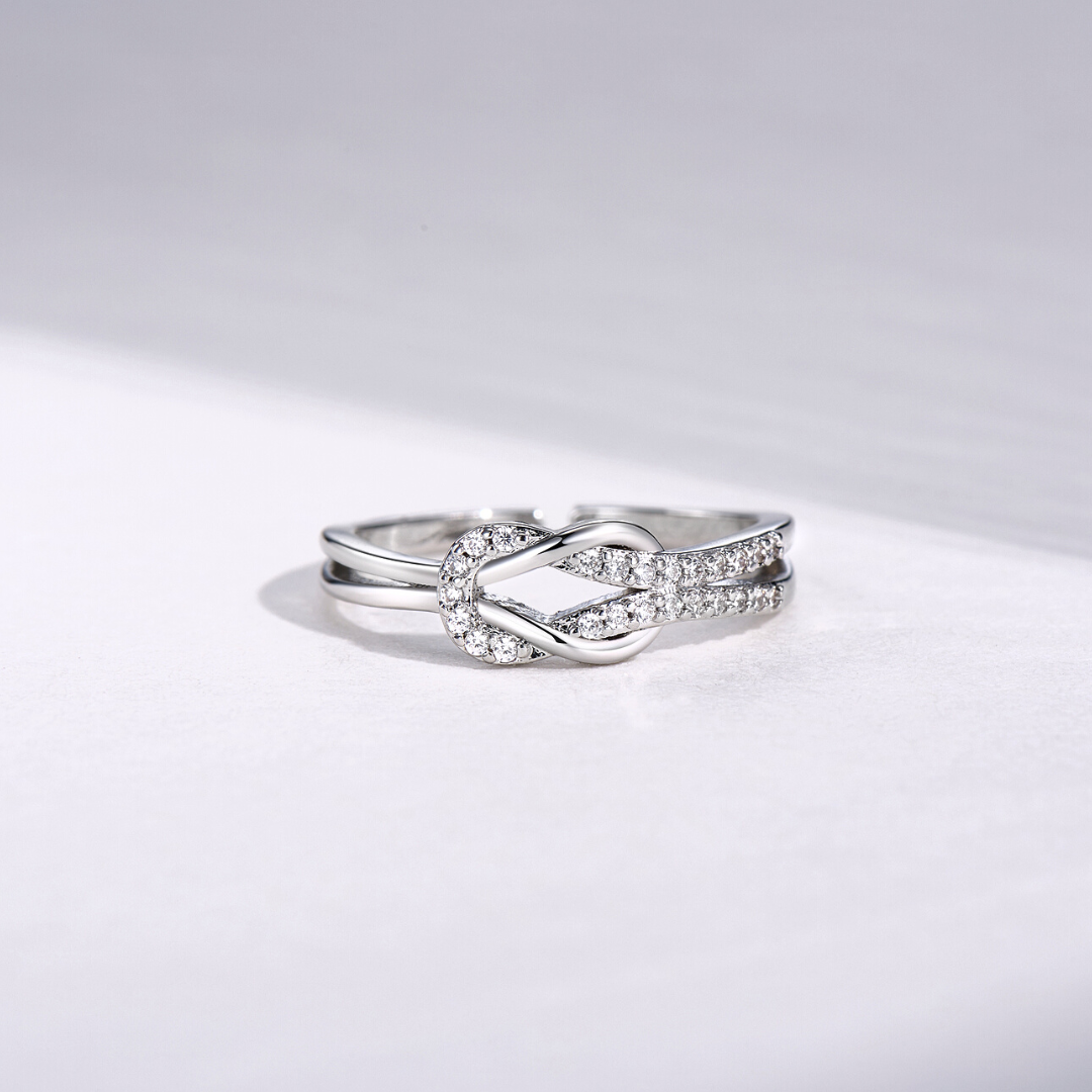 To My Best Friend 'Sisters By Heart' Knoop Ring