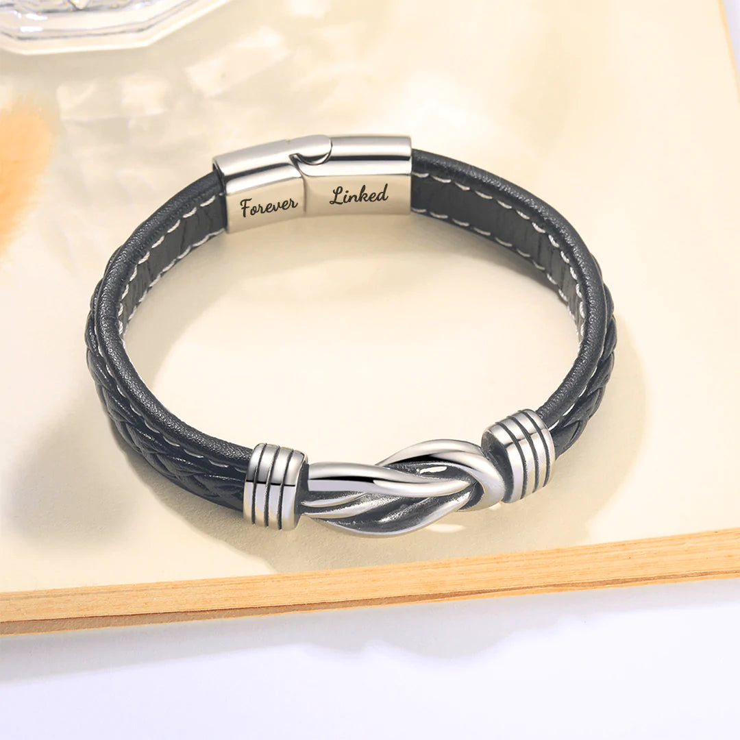 LYNN & CO | "Mother And Daughter Forever Linked Together" Armband